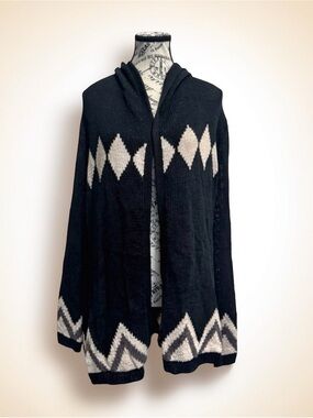 Project Women’s Open Front Cardigan With Hood. Navy, Off-White. XS
